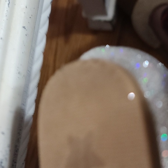 Dream Pairs Girls Ballet Flats Slip-on Shoes Iridescent Glittery Size 4 EUC - Picture 10 of 11